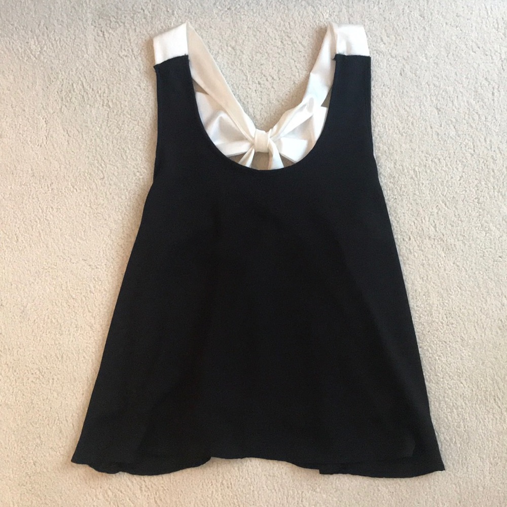Bow tank top